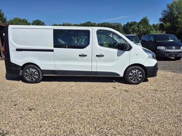 Renault Trafic 1.6Dci L2H1 6 Míst - foto 3