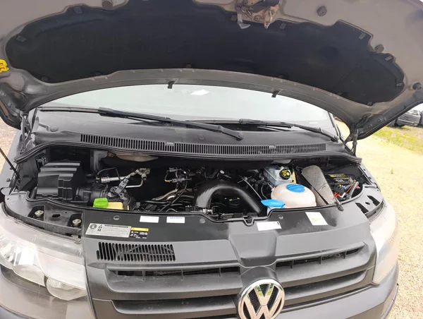 Volkswagen Transporter 2.0 TDi 103kw rozvody DPH - foto 17