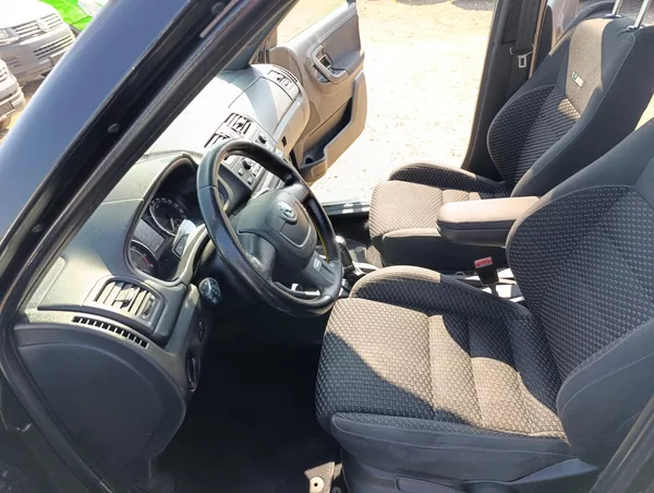 Škoda Fabia 1.4 TSi RS 132kw - foto 9