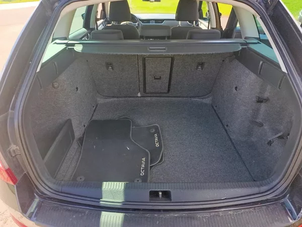 Škoda Octavia 1.6 TDi Green Line 81kw - foto 15