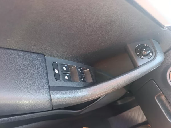 Škoda Octavia 1.6 TDi Green Line 81kw - foto 18