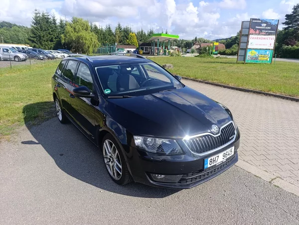 Škoda Octavia 1.6 TDi Green Line 81kw - foto 2