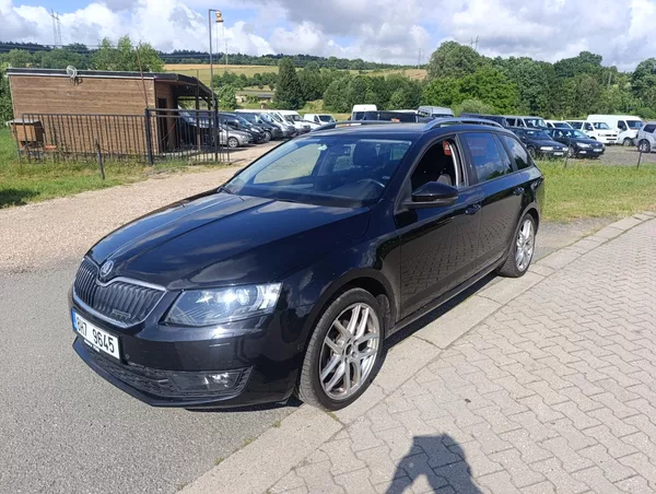 Škoda Octavia 1.6 TDi Green Line 81kw - foto 6
