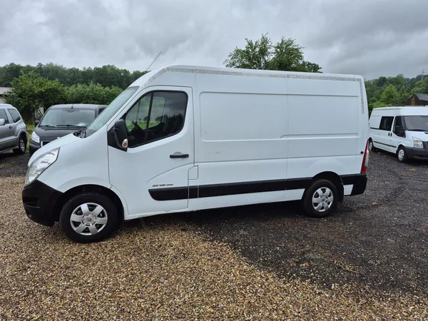Renault Master 2.3Dci 135 L2H2