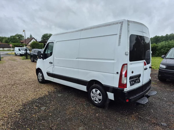 Renault Master 2.3Dci 135 L2H2 - foto 9