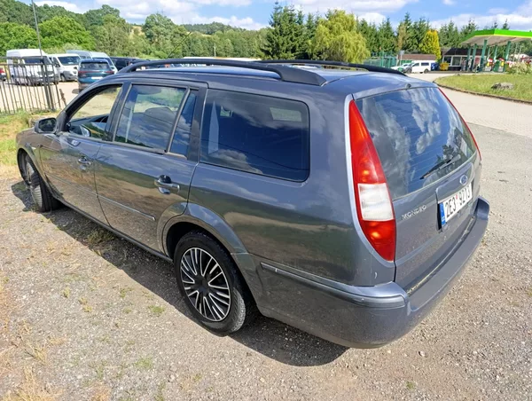 Ford Mondeo 2.0 TDCi - foto 11