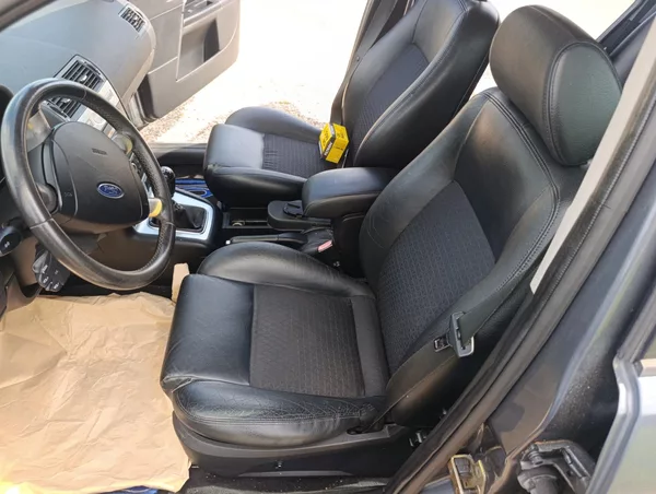 Ford Mondeo 2.0 TDCi - foto 2