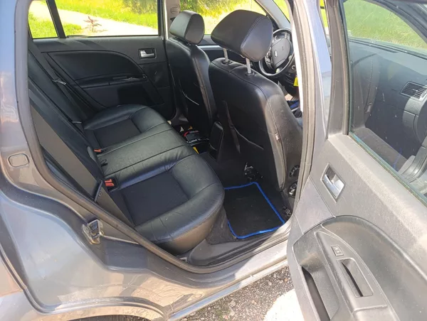 Ford Mondeo 2.0 TDCi - foto 4