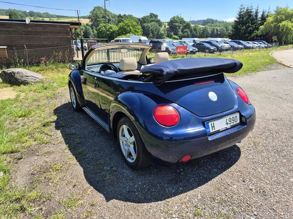 Volkswagen New Beetle 2.0i 85Kw - foto 11
