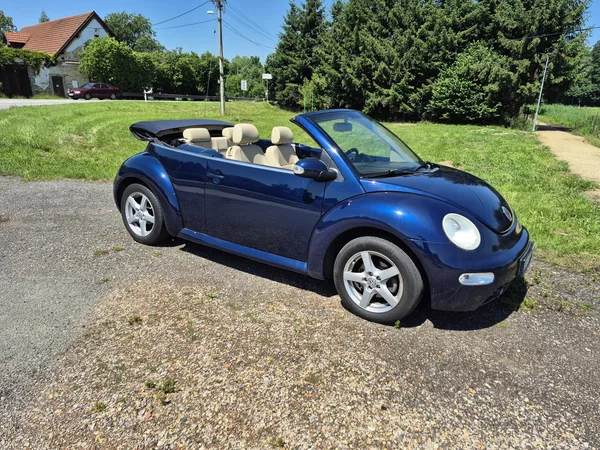 Volkswagen New Beetle 2.0i 85Kw - foto 13