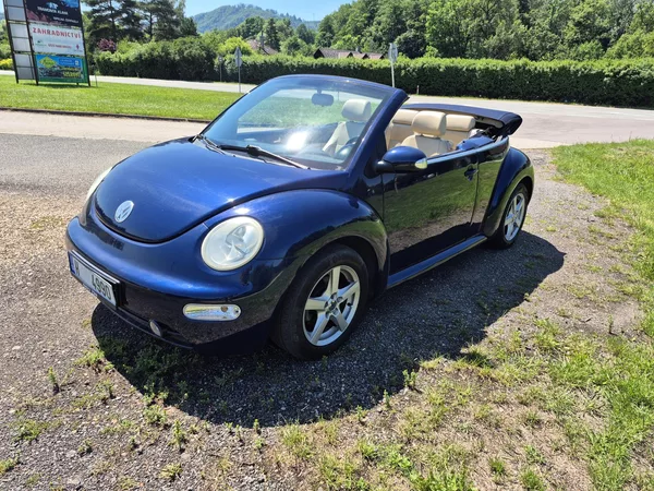 Volkswagen New Beetle 2.0i 85Kw - foto 2