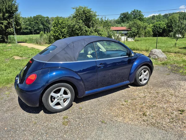 Volkswagen New Beetle 2.0i 85Kw - foto 22