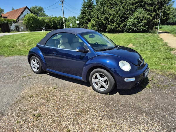 Volkswagen New Beetle 2.0i 85Kw - foto 23