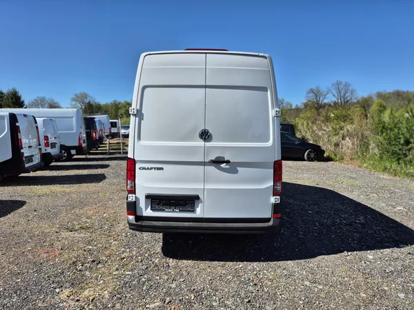 Volkswagen Crafter 2.0Tdi L2H2 - foto 11