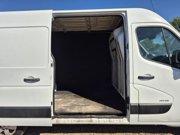 Opel Movano 2.2Dci L2H2 - foto 15