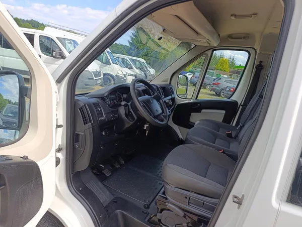 Citroën Jumper 2.2 HDi 6míst tažné - foto 11