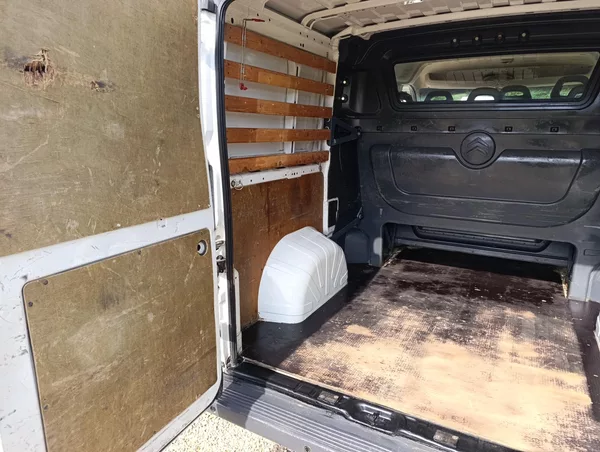 Citroën Jumper 2.2 HDi 6míst tažné - foto 12
