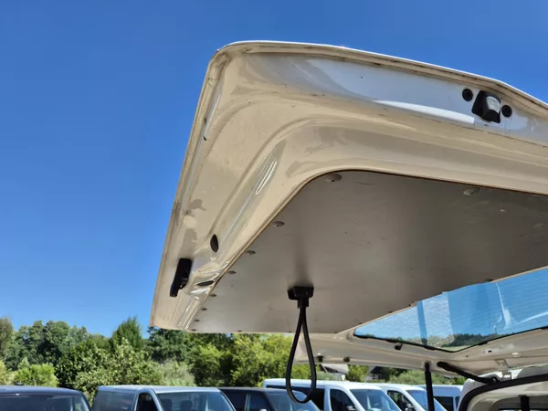 Volkswagen Transporter 2.0Tdi 9Míst - foto 22