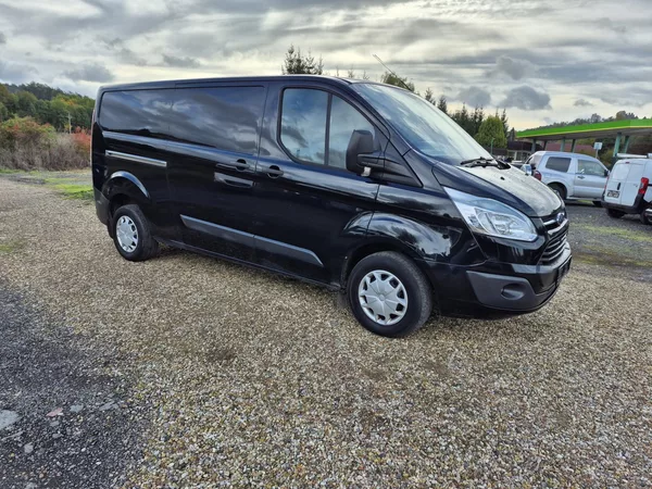 Ford Transit Custom 2.2Tdci Long Tažné Klima