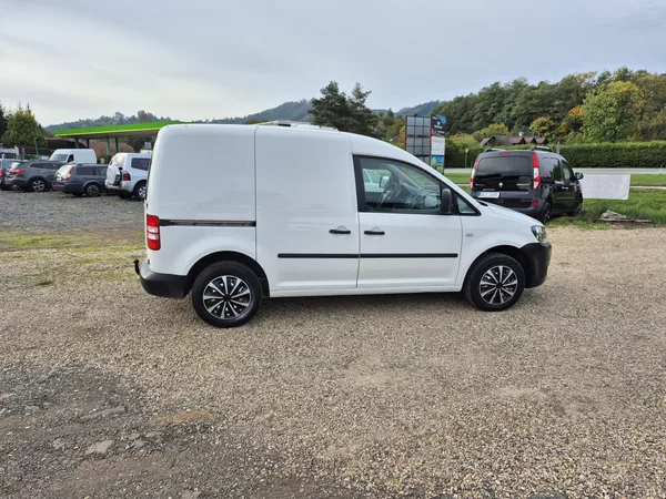 Volkswagen Caddy 1.6Tdi Tažné - foto 11