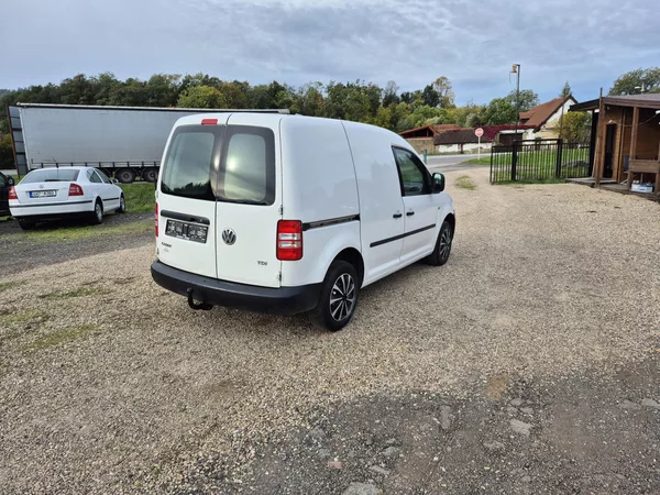 Volkswagen Caddy 1.6Tdi Tažné - foto 13