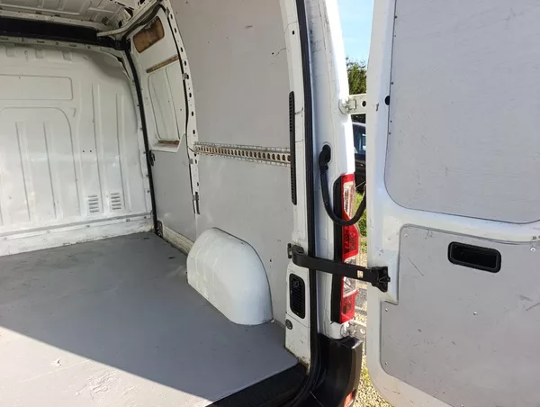 Renault Master 2.3 DCi tažné L1H2 DPH - foto 13