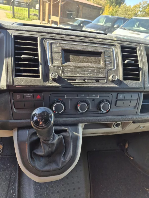 Volkswagen Transporter 2.0Tdi - foto 16