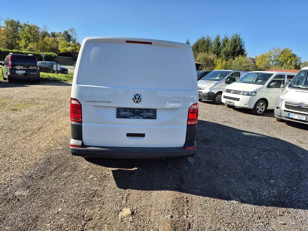Volkswagen Transporter 2.0Tdi - foto 8