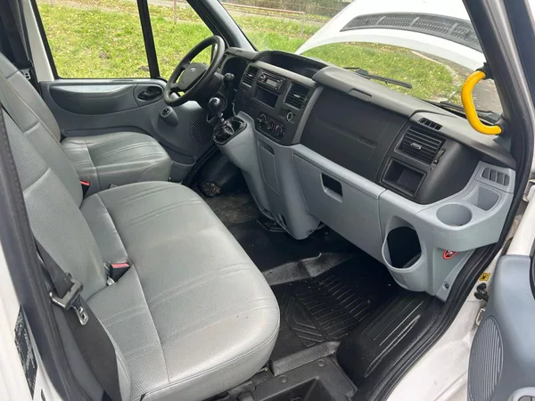 Ford Transit 2.2TDCI 9 míst servis historie - foto 19