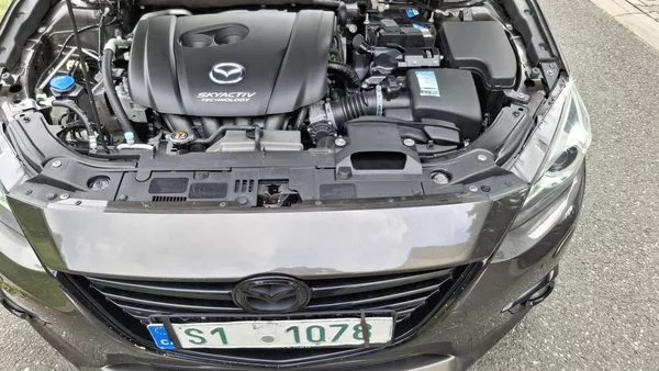 Mazda 3 benzin 121 kw sport line - foto 32