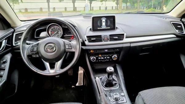 Mazda 3 benzin 121 kw sport line - foto 33