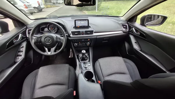 Mazda 3 benzin 121 kw sport line - foto 45