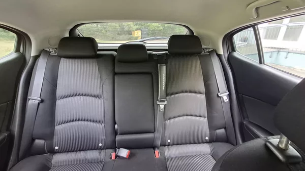 Mazda 3 benzin 121 kw sport line - foto 46
