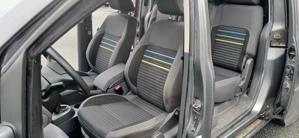 Volkswagen Caddy maxi 4x4 servisní historie - foto 19
