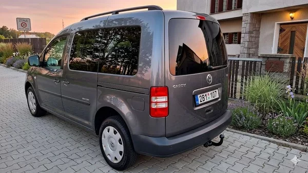 Volkswagen Caddy maxi 4x4 servisní historie - foto 3