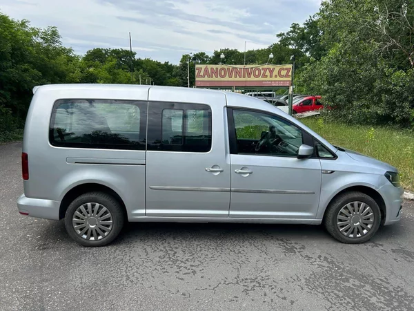 Volkswagen Caddy 2.0 TDI Maxi 7 míst - foto 10
