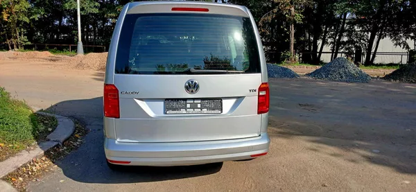 Volkswagen Caddy 2.0 TDI Maxi 7 míst - foto 17