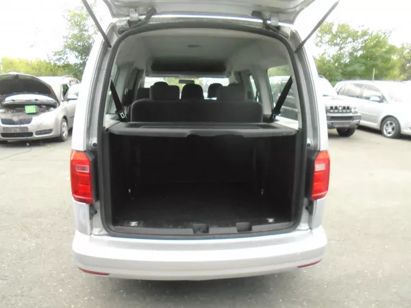 Volkswagen Caddy 2.0 TDI Maxi 7 míst - foto 19