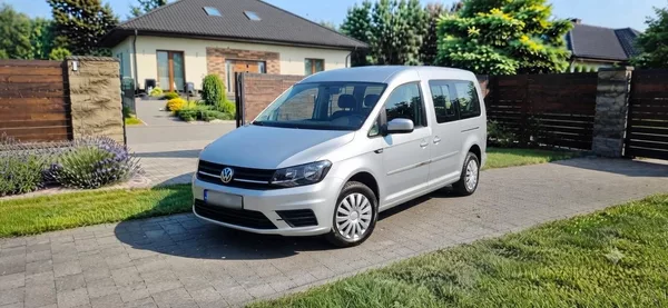 Volkswagen Caddy 2.0 TDI Maxi 7 míst - foto 54