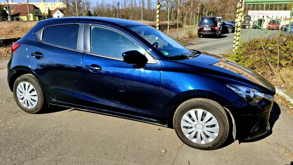 Mazda 2 1.5 66 kw servisní historie - foto 2