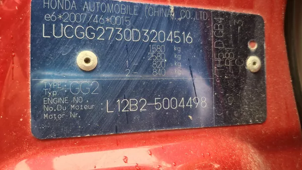 Honda Jazz 1.2 benzin 66 kw Facelit - foto 14