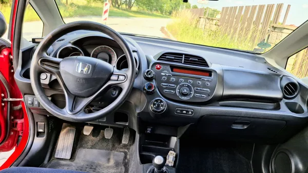 Honda Jazz 1.2 benzin 66 kw Facelit - foto 21