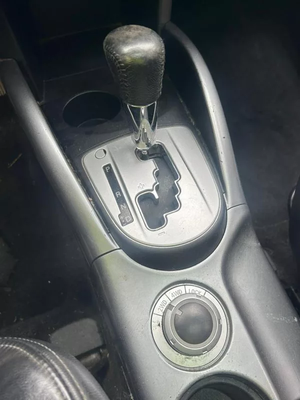 Mitsubishi Outlander 2.4 4x4 7 míst max. výbava - foto 15
