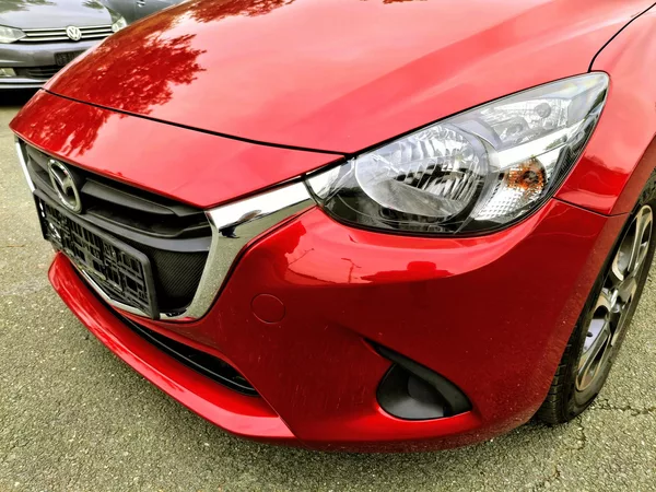 Mazda 2 1.5 benzin - foto 2