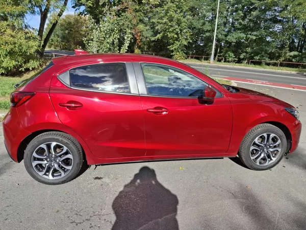 Mazda 2 1.5 benzin - foto 3
