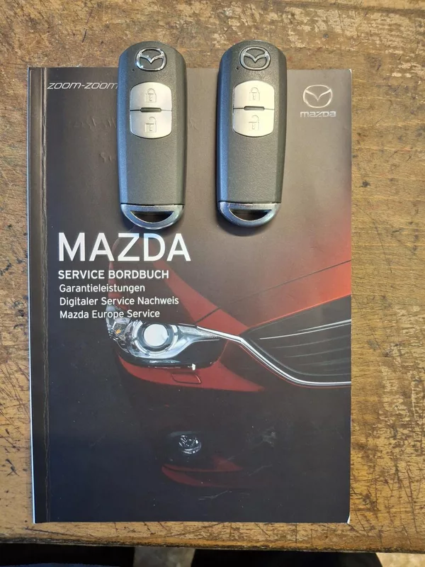 Mazda 2 1.5 benzin - foto 31