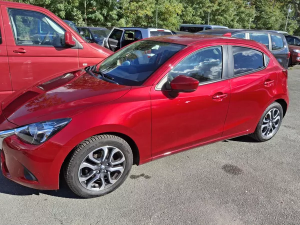 Mazda 2 1.5 benzin - foto 4