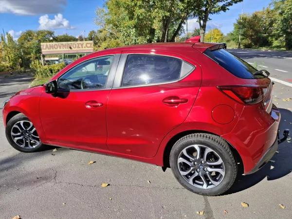 Mazda 2 1.5 benzin - foto 5