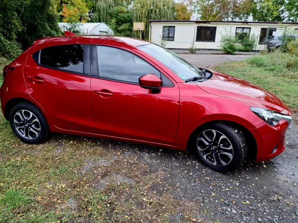 Mazda 2 1.5 benzin - foto 7