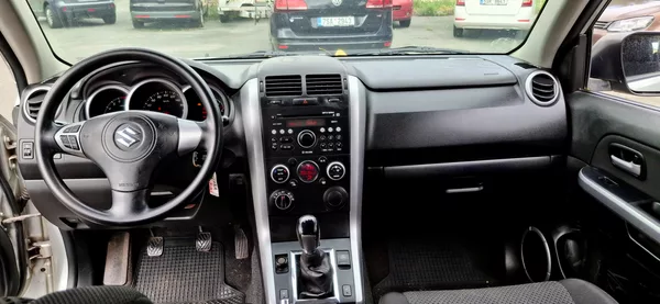 Suzuki Grand Vitara 2.0 4x4 servisní historie - foto 38